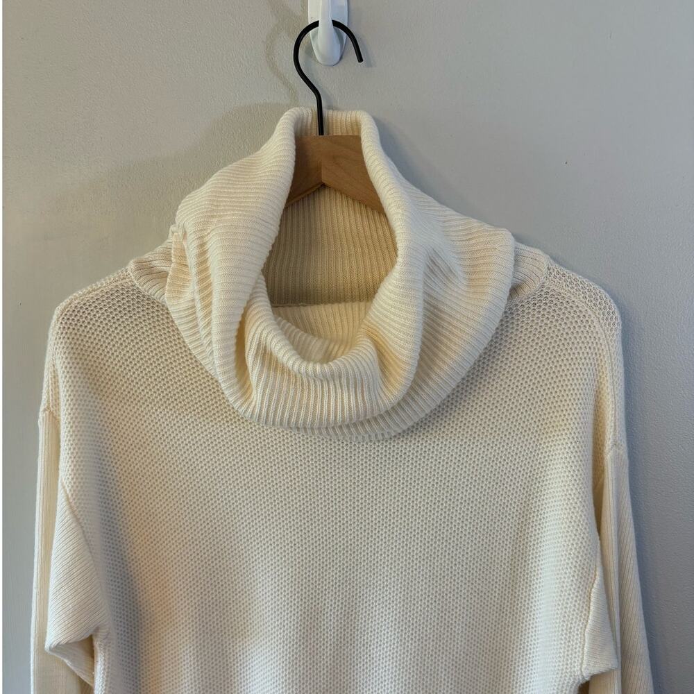 Talbots Lambswool Cream Turtleneck Tunic Sweater Size M - Picture 5 of 5